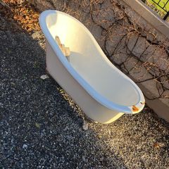 small cast iron bath