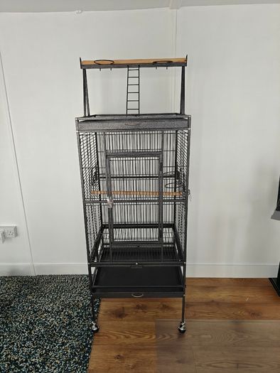 Bird / Parrot Cage