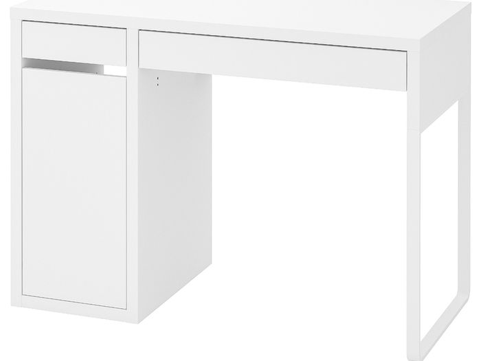 IKEA MICKE Desk (White)  Excellent Condition