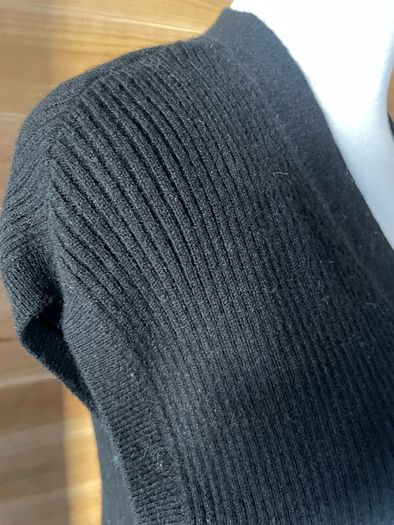 Cashmere sleeveless knitted top vest jumper black size 10 women BNWT