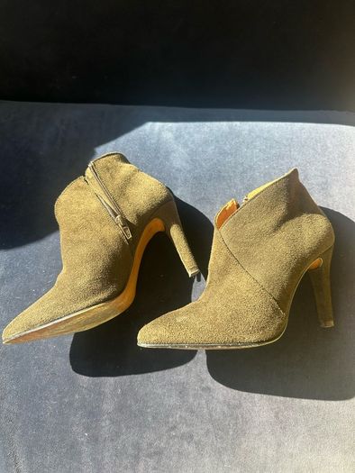 Ankle boots heels