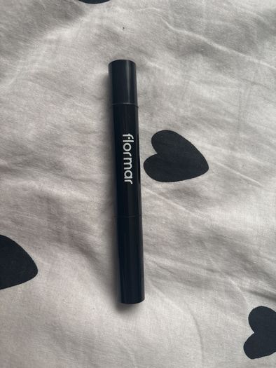 Flormar eye puff concealer
