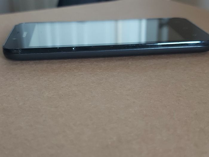 HUAWEI Y5, Model Y560-L01, Activation Locked, in very good cosmetic condition