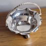 Vintage English silver plate Basket  with handle Image 2