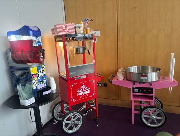 Popcorn candy floss slush puppy Hotdog nachos machines