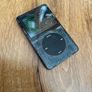 iPod 5 + new faceplate + rockbox + charging cable Image 2