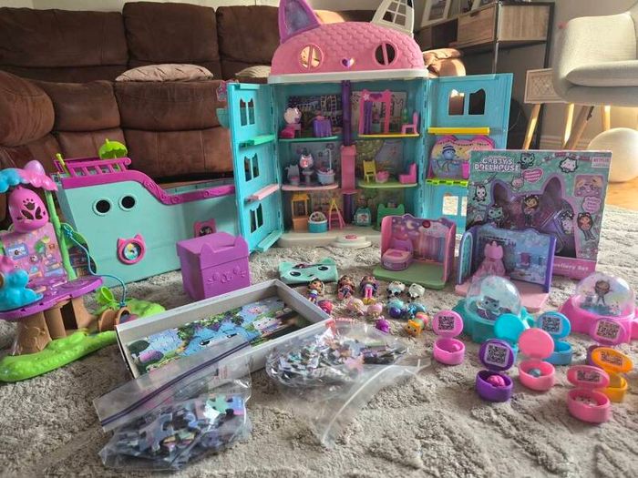 Gabby's doll house mega bundle