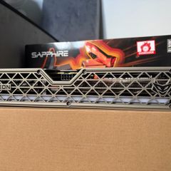 Nitro+ 9060xt 16gb