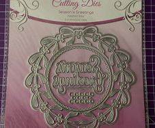 Mistletoe wreath cutting die