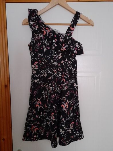 girls beautiful dress