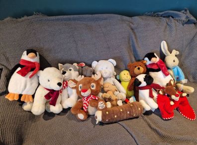 Large Bundle of Kids Soft Toys / Teddies (Includes Peter Rabbit)