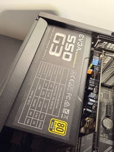Gaming Desktop Pc Ryzen 7 3700x, Asus X570-plus GTX 1660 Ti, 32gb Ram, Nvme + SSDs
