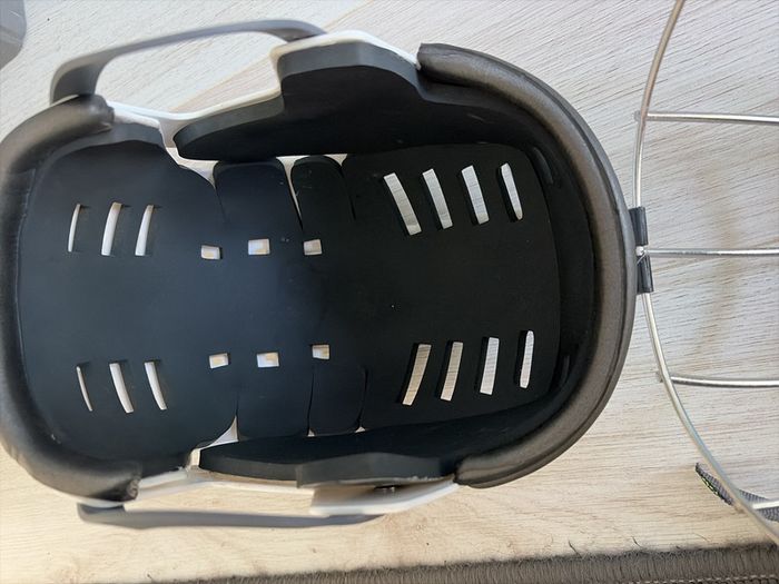 Hurling Helmet Azaurri Size M 57cm