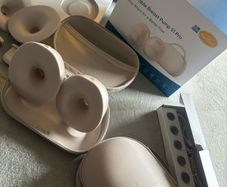 Eufy Breast pump (s1 pro) with charging case & heating technology
