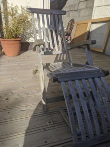 Teak deck chair