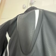 rst one piece suit