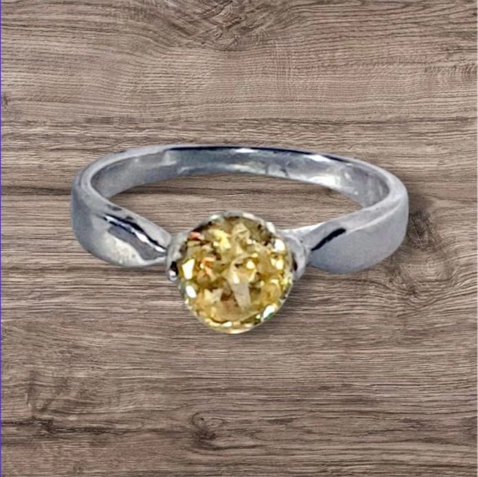 Vintage Champagne Sapphire Silver Solitaire