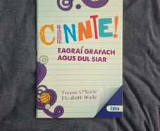 Cinnte! 1 Eagrai Grafach agus Dul Siar