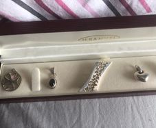 4 silver pendents