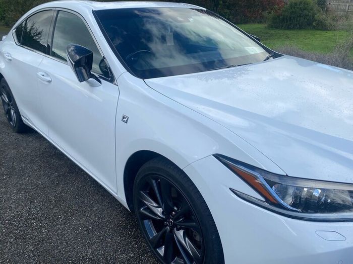 2019 Lexus Es 300h F Sport  Cvt