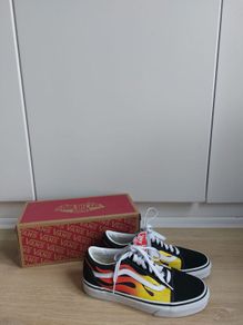 Flame vans RRP 85 euro