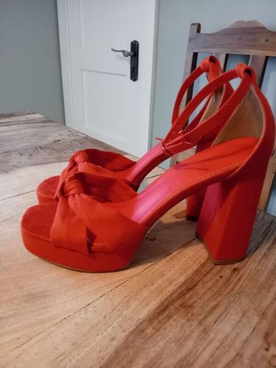 Lipsy Sandals Size 6 Brand New