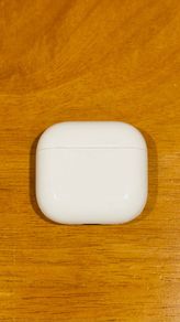 Genuine Apple Airpods 4 Charging Case