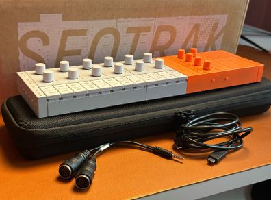 Yamaha SEQTRAK Orange White - Boxed Carry Case