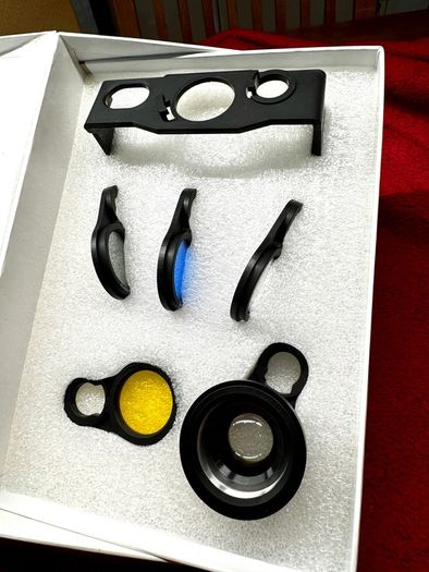 MiNT Polaroid lens set - new in box