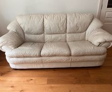 Cream leather 3 seater sofa and two armchairs