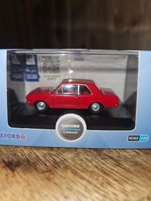 Oxford Diecast Ford Cortina Mk2 1.76 Scale