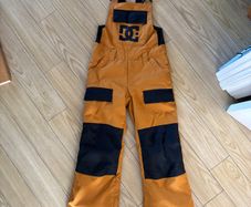 DC Snowboarding kids bib pants