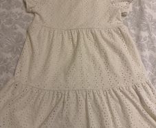 New with no tag cream dress girl size 24-36 months