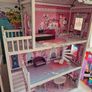 Sadies Wooden Dolls House Image 2