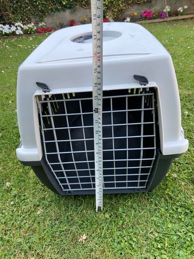 Pet carrier