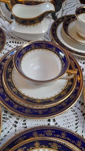 Aynsley tea set