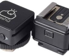 Universal rechargeable wireless flash transmitter very portable