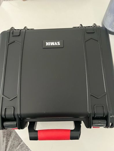 DJI air 3 only a few hours flight time