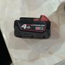 Milwaukee 18v red lithium-ion battery 4ah Image 2