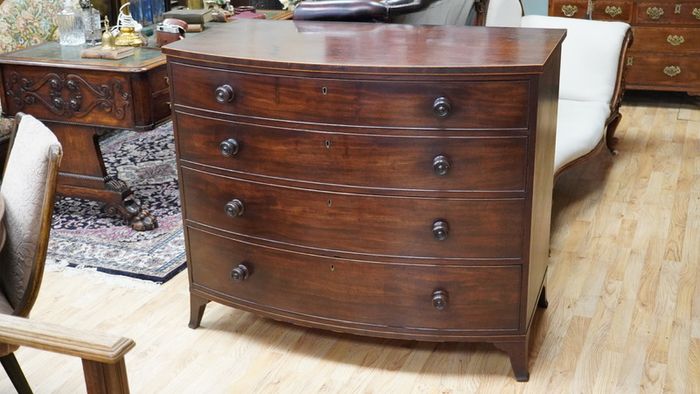 Regency Mahogany Bow Front Chest of Drawers