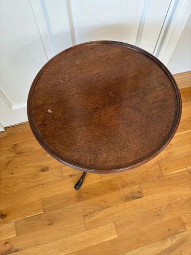 Tripod Type Wooden Side Table.
