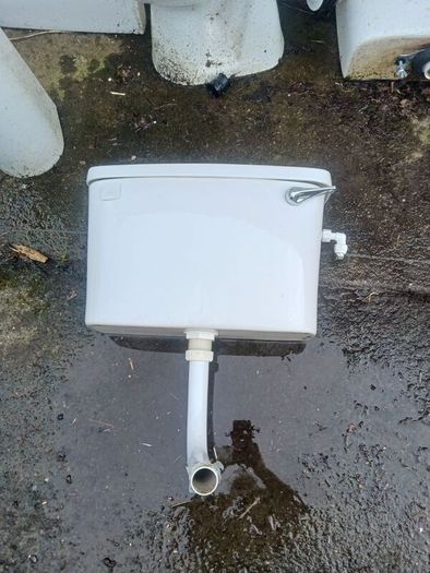 shed clearance bathroom items
