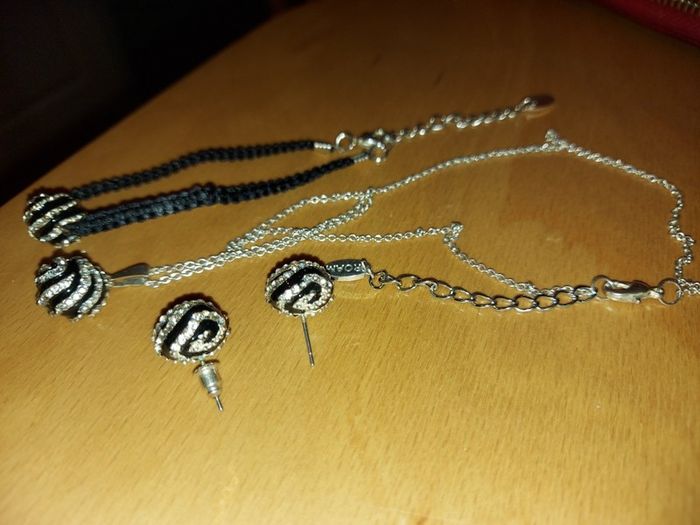 jewellery set