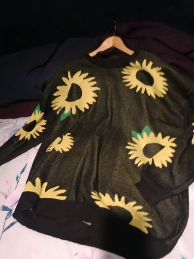 beautiful oversized jumper
