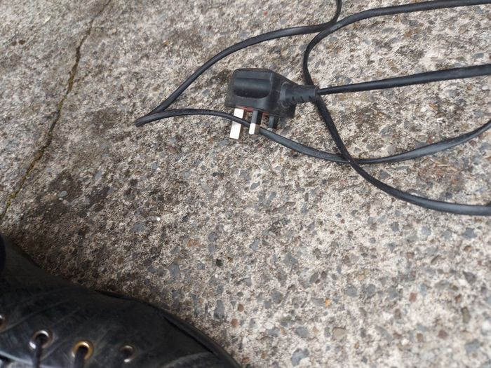 Not too sure what this is, looks like some sort of DRY ICE FOG Light Box