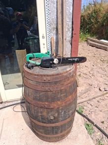 electric chainsaw