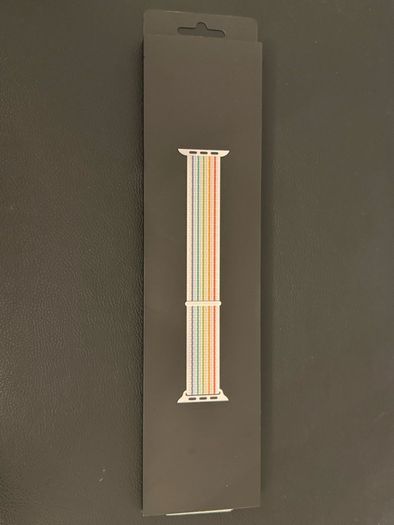 Genuine Nike Pride Sport Loop - Apple Watch 44mm