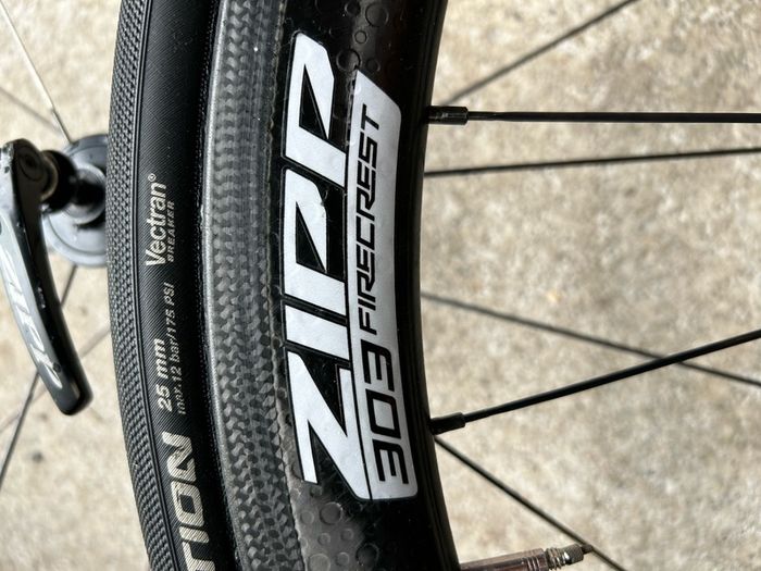 Zipp 303 Firecrest Tubular Carbon Wheels