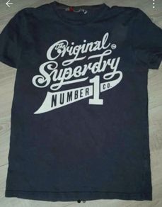 superdry size M mens t-shirt