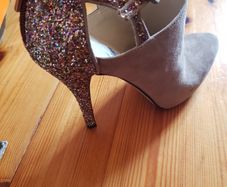 Diamante shoe